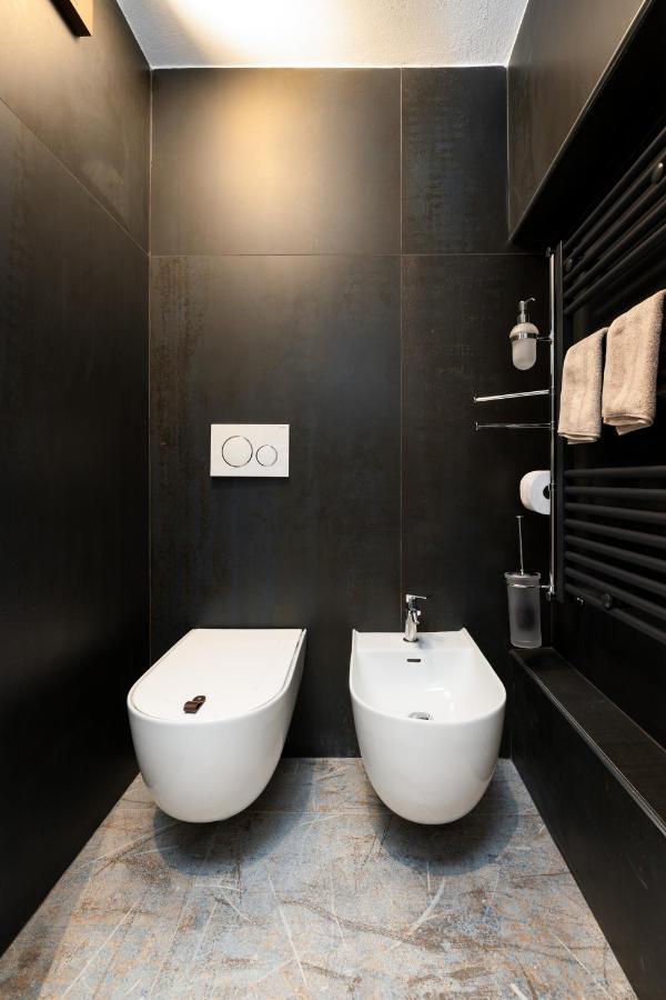 F1Rst Suite Apartment & Spa ฟลอเรนซ์ ภายนอก รูปภาพ