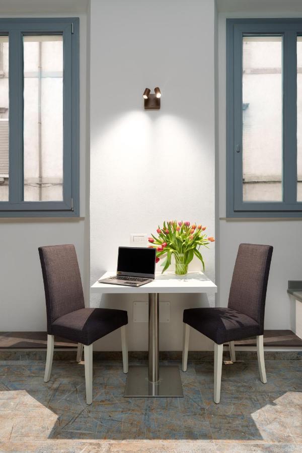 F1Rst Suite Apartment & Spa ฟลอเรนซ์ ภายนอก รูปภาพ